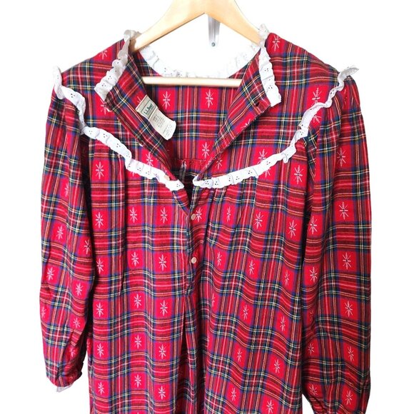 L.L. Bean Vintage Red Plaid Flannel Nightgown  Grannycore Holiday 90s - Picture 6 of 7